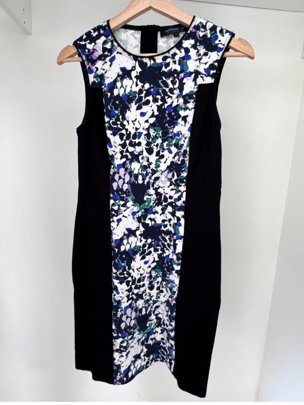 Margaret M Shift Dress Black Floral Size S